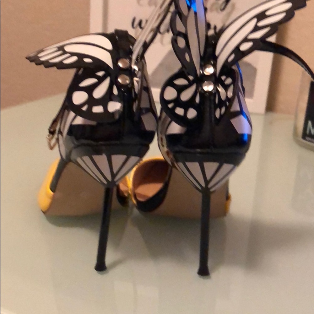 Heels - Picture 6 of 7